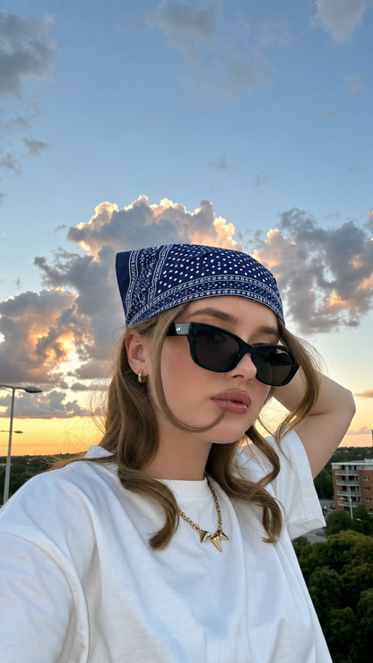 Bandana16: 90’s Bandana: Navy Blue Polka dot