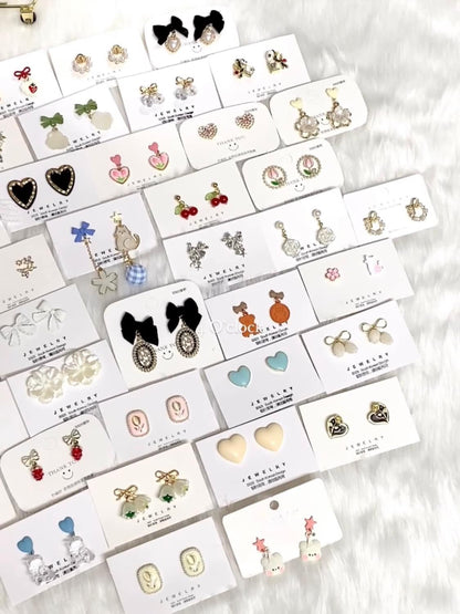 🫰🏻Korean Earrings: Pearl Circle Top✨