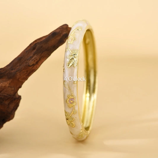 ✨🦢VC109: Vintage Victorian Enamel Bangles : Opal Ash 🌸🕯️
