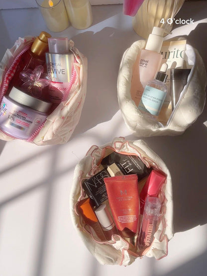 3. Pinteresty Makeup Bag: Bow Knot