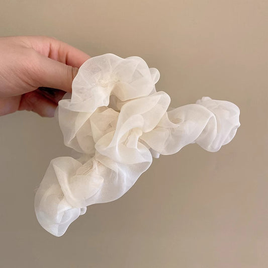Mesh Ruffle Hairclaw: White