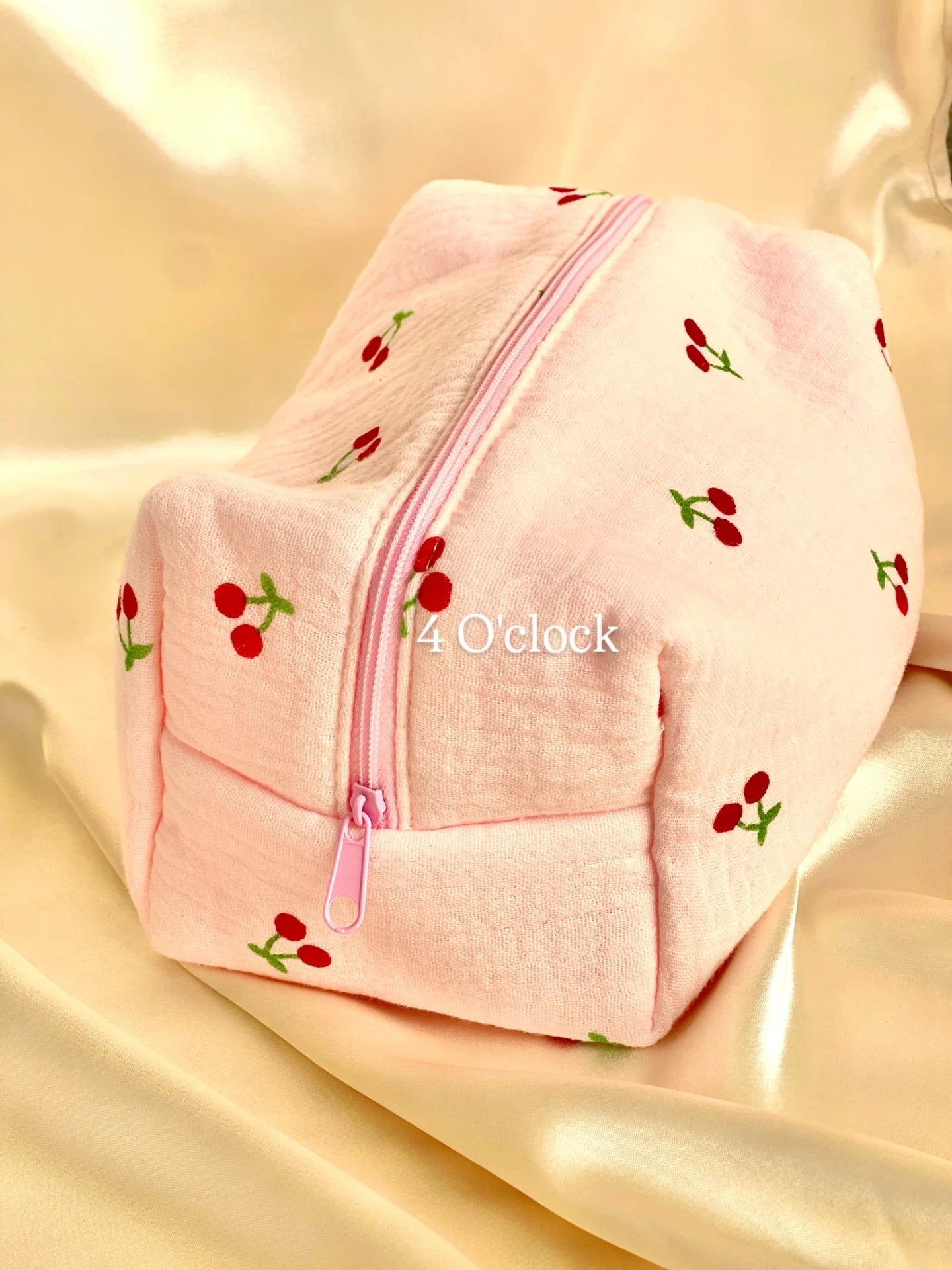 🎀 23.Pinteresty Makeup Bag: Pink Cherry 🫧