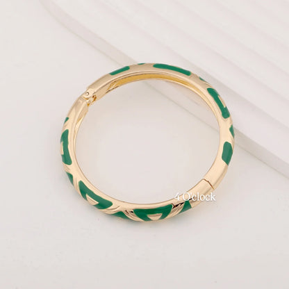 VC83: Vintage Victorian Enamel Bangles : Seafoam Whisper