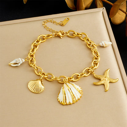BN44: 18K Gold Plated Premium Stainless Steel Charm Bracelet