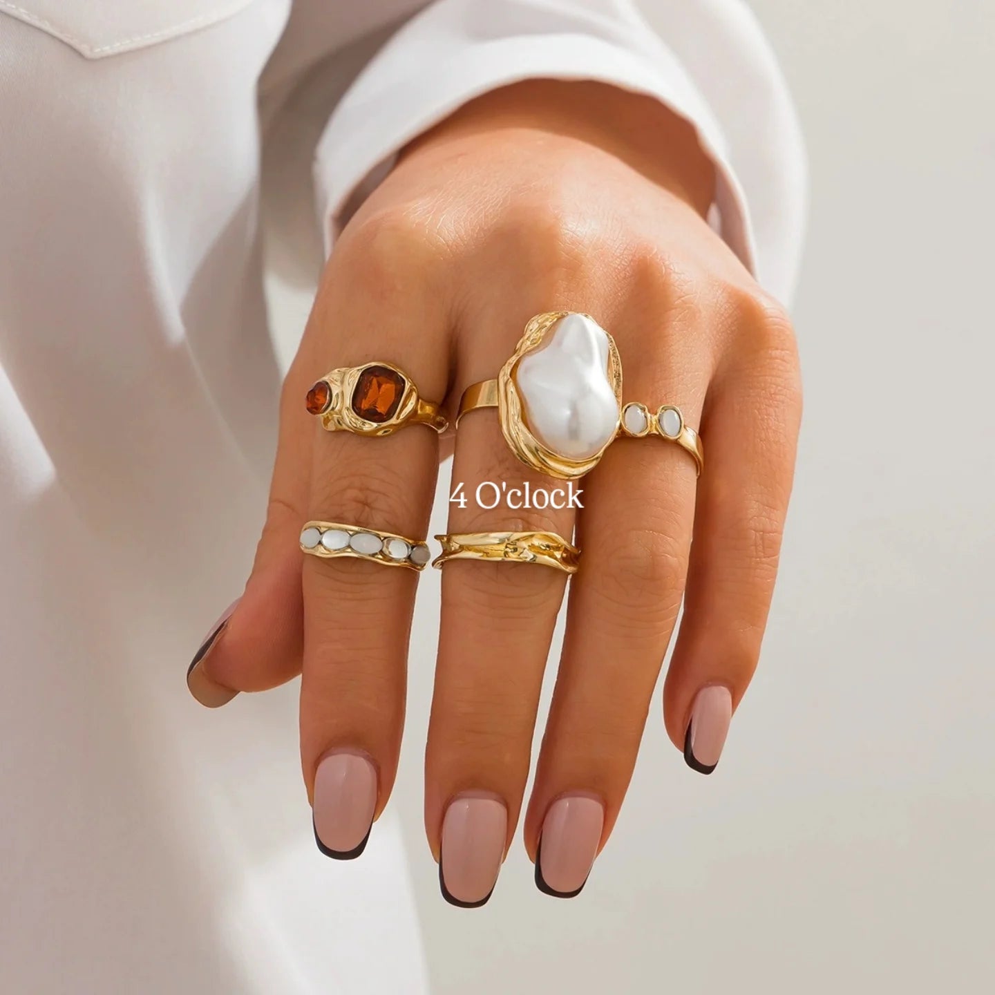 ✨RS117: Maximalistic Finger Ring Sets (Golden) - 5pcs (Adjustable-Non adjustable mixed sizes)