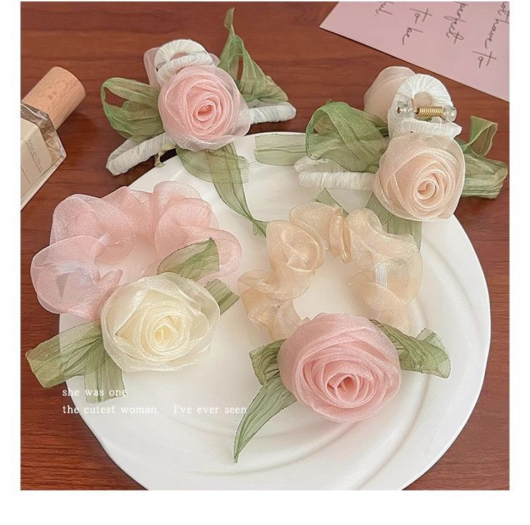Lace Rose Hairclaws: White