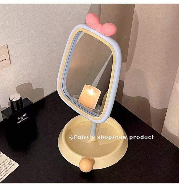 M17: Bow Stand Mirror: Youthful Blue