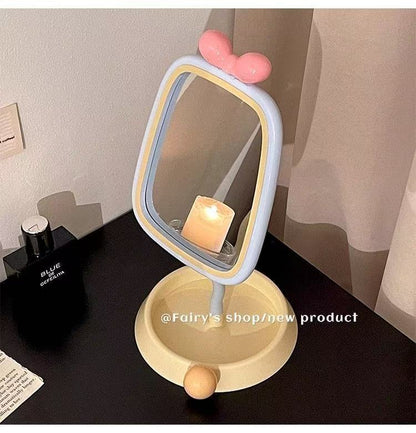 M17: Bow Stand Mirror: Youthful Blue