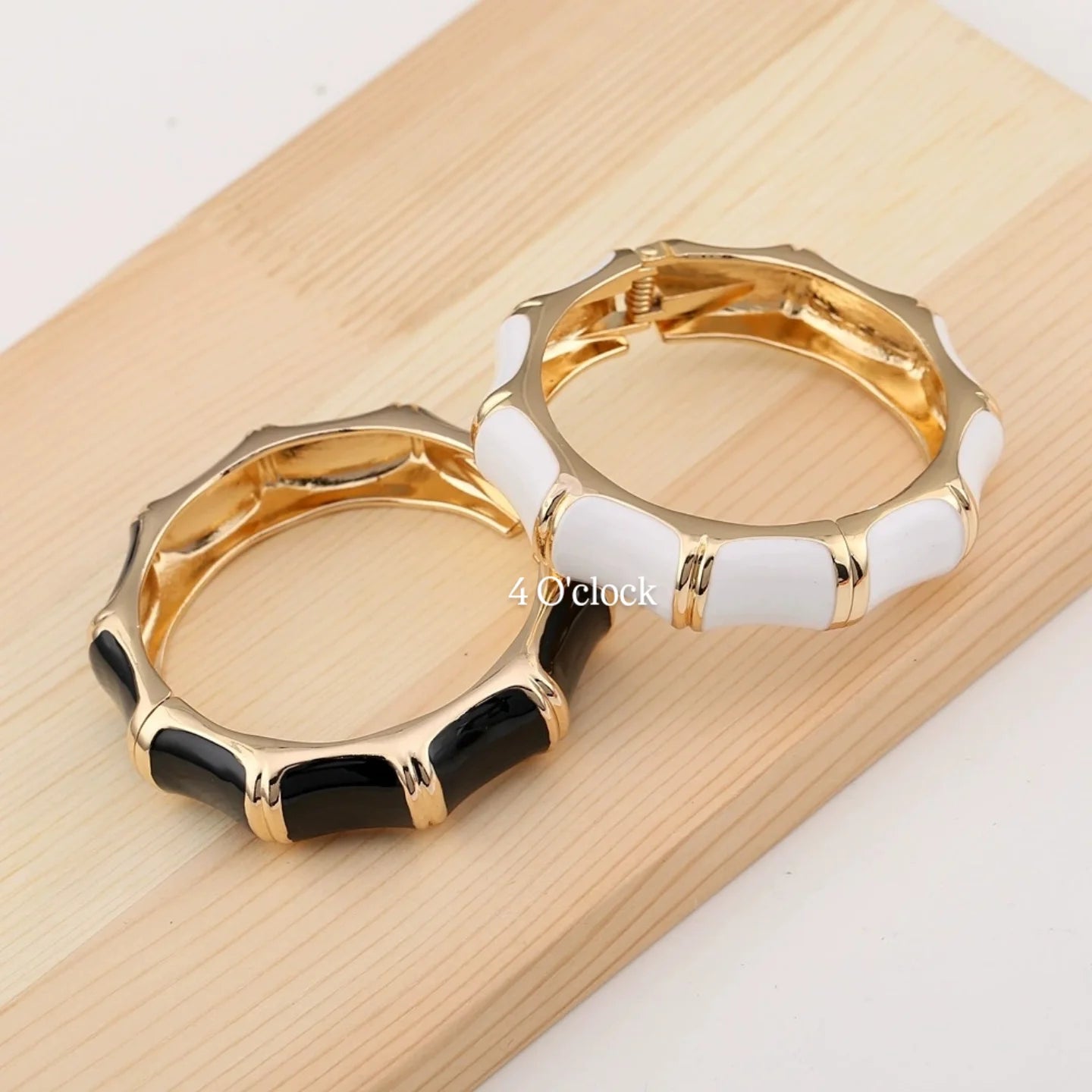 VC76: Vintage Victorian Enamel Bangles : Rainbow Dream