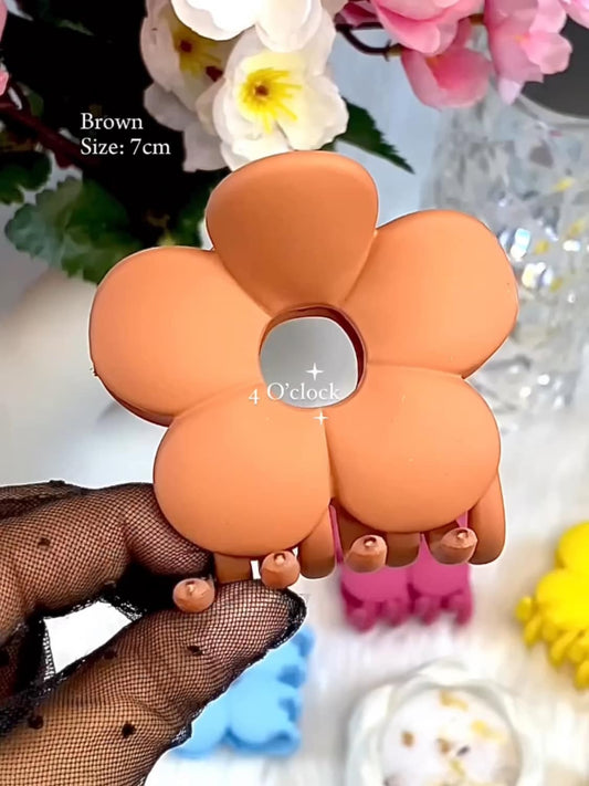 Floral Hairclaws: Brown