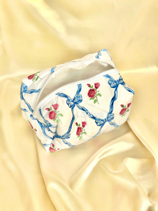 🎀 16.Pinteresty Makeup Bag: Big Butterfly Blue 🫧