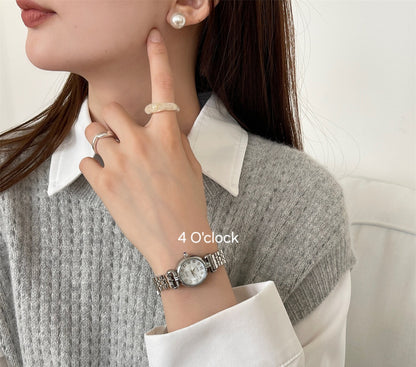 W50: IEKE Branded Wrist Watch (WITH BOX)
