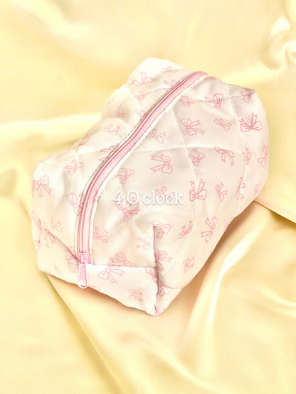 🎀 29.Pinteresty Makeup Bag: Light Pink Bow 🫧