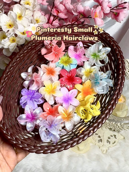 ✨Small Plumeria Hairclaws: Egg Yellow✨