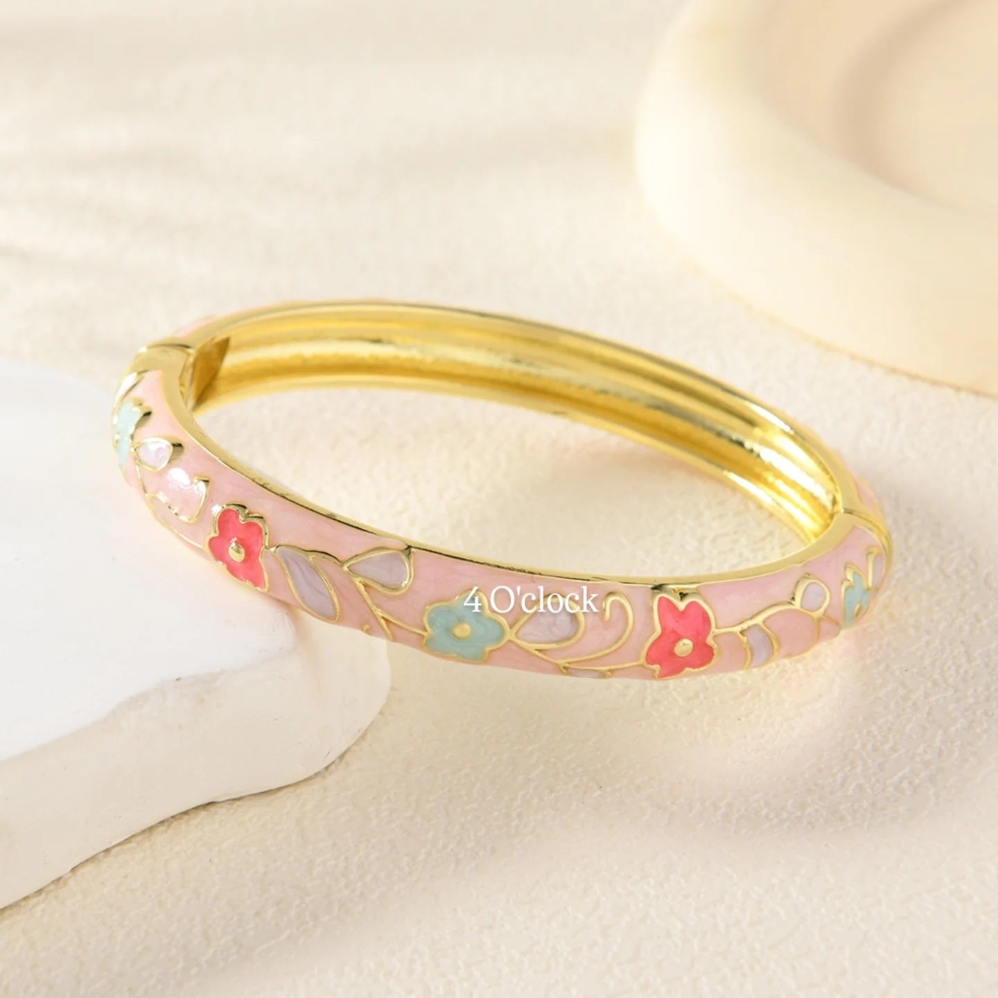 ✨🦢VC156: Vintage Victorian Enamel Bangles : Pink Carnation 🌸🕯️