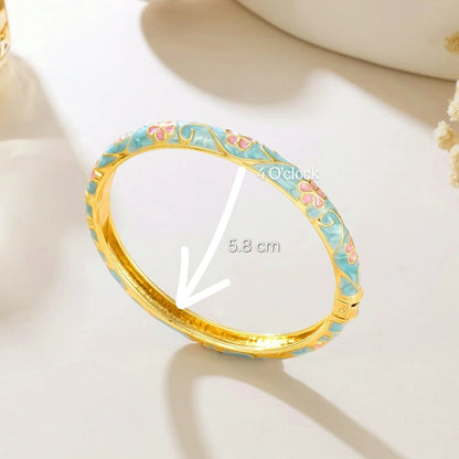✨🦢VC129: Vintage Victorian Enamel Bangles : Regal Beauty🌸🕯️