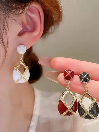 Vintage Earrings: Maroon Dainty