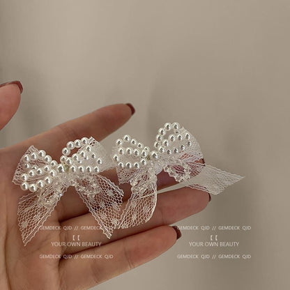 🫰🏻Korean Earrings: Vintage Pearl Bow🫧