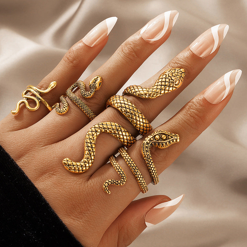 RS136: Maximalistic Finger Ring Sets (golden) - 4pcs