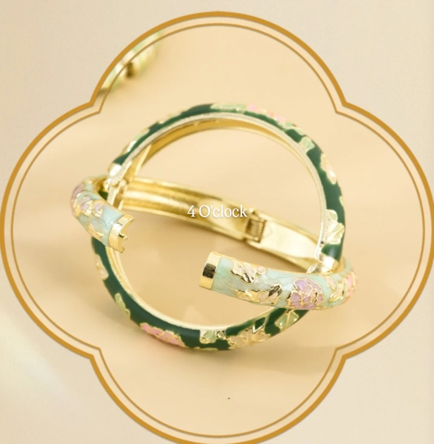 ✨🦢VC100: Vintage Victorian Enamel Bangles : Lilac Dream  🌸🕯️