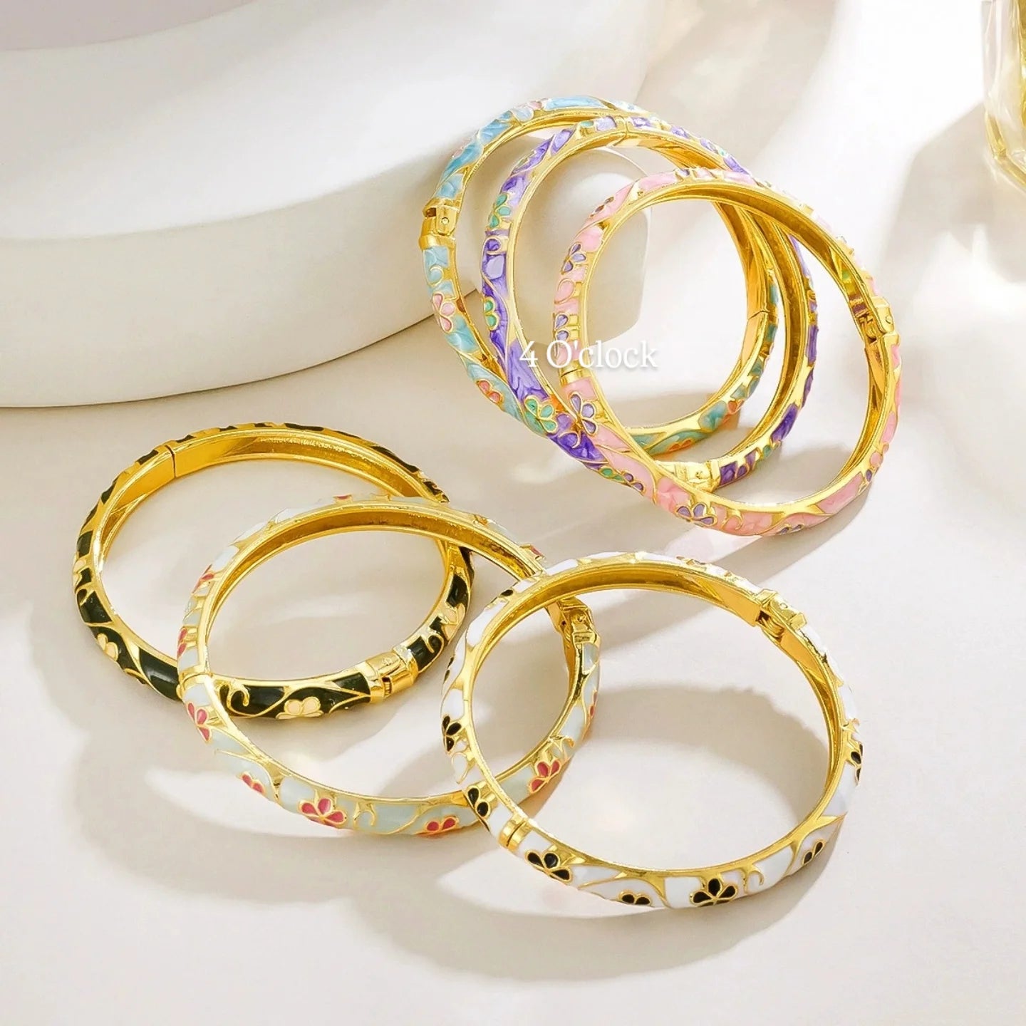 ✨🦢VC129: Vintage Victorian Enamel Bangles : Regal Beauty🌸🕯️
