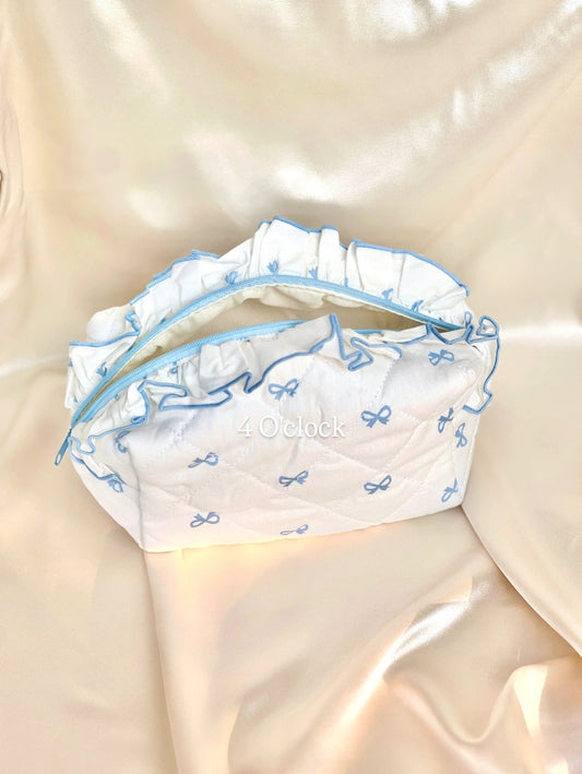 🎀11. Pinteresty Makeup Bag: Blue Bow (1pc)🫧