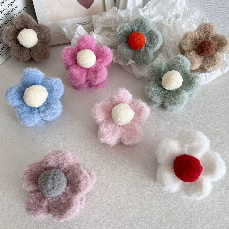 Plushy Flower Hairclaws: Pink