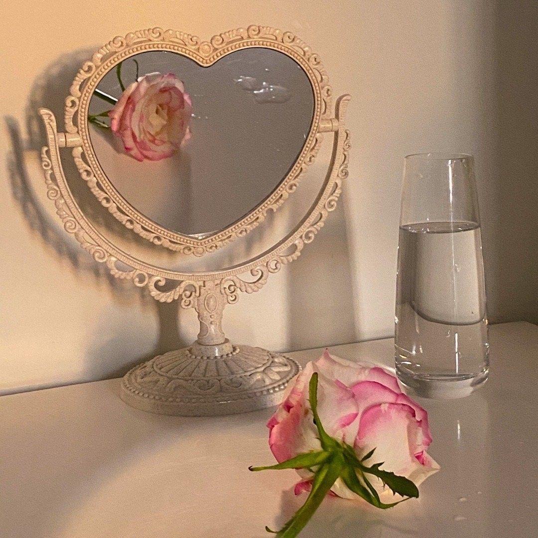✨🪞Vintage Mirrors: Heart Shape🪞✨