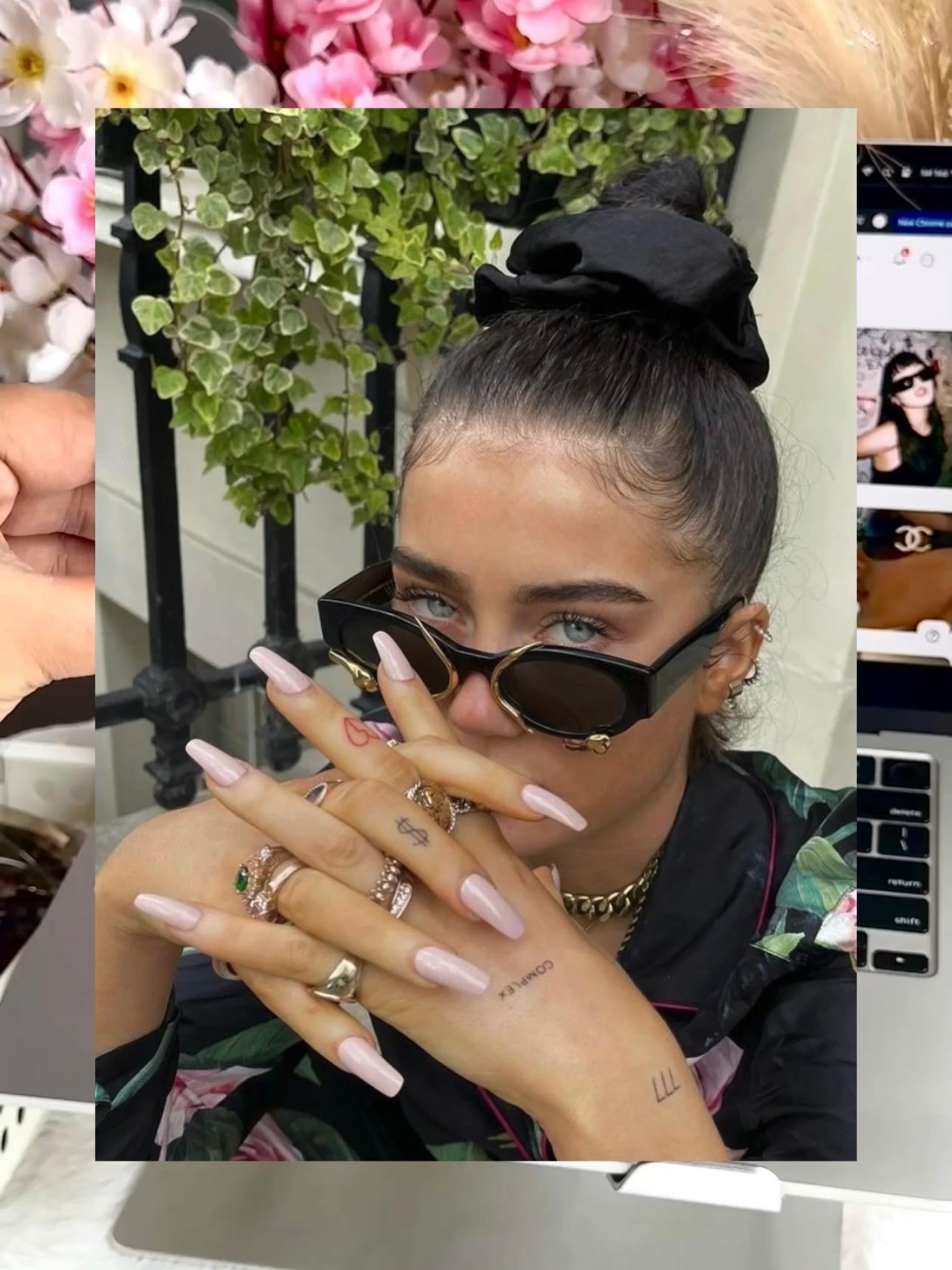 S24: Pinteresty Snake Sunglasses- Transparent + Black (with box)