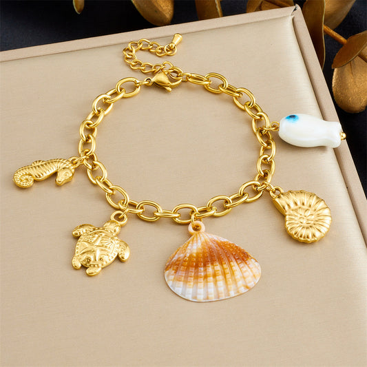 BN42: 18K Gold Plated Premium Stainless Steel Charm Bracelet