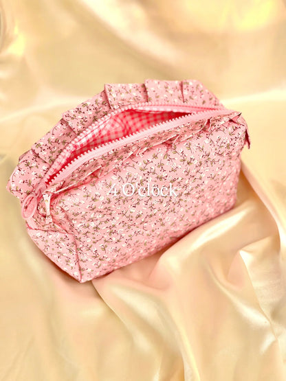 🎀 2. Pinteresty Makeup Bag: Rose Pink🫧
