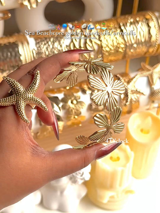 ✨HC04: Handcuff for Stack: Gold Five Petal Flower Bracelet✨