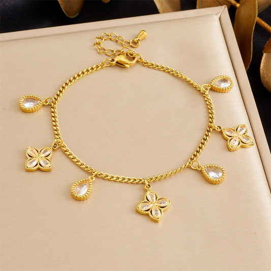 BN24: 18K Gold Plated Premium Stainless Steel Charm Bracelet