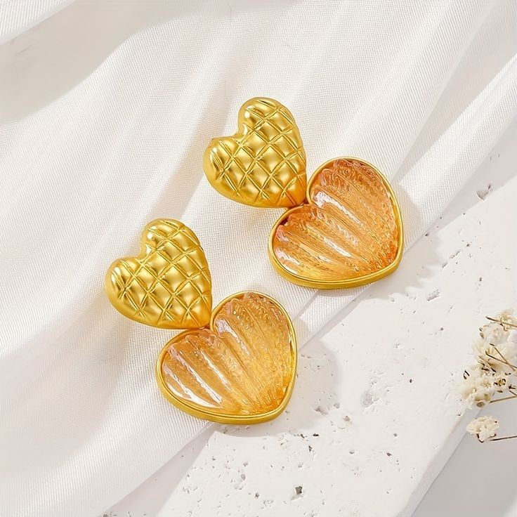Vintage Earrings: Peach Heart