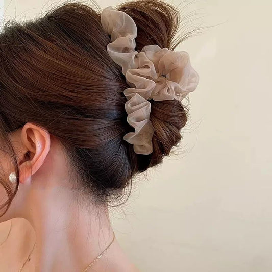 Mesh Ruffle Hairclaw: Coffee