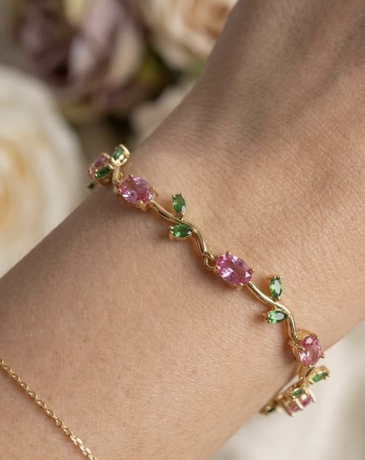 B106: Pinteresty Tulip Bracelet: Pink & Green Stone