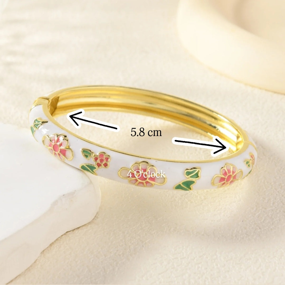 ✨🦢VC181: Vintage Victorian Enamel Bangles : Fiorene 🌸🕯️