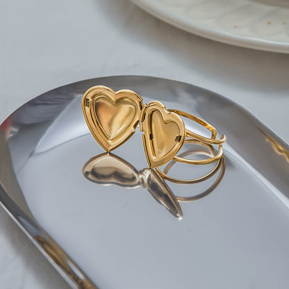 R391: Premium Stainless Steel Picture Finger Ring: Golden