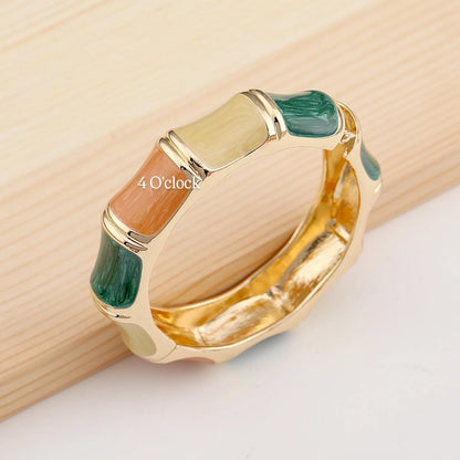 VC78: Vintage Victorian Enamel Bangles : Silky Sage